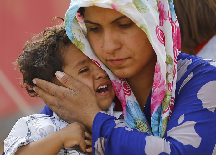 A Syrian Kurdish refugee woman (Reuters / Murad Sezer) 