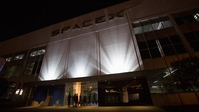 An exterior of the SpaceX headquarters in Hawthorne, California (Reuters / Mario Anzuoni)