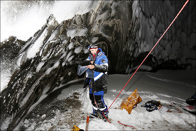 Image from siberiantimes.com by Vladimir Pushkarev / Russian Centre of Arctic Exploration