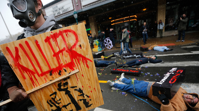 Protesters ‘lie dead,’ shut down streets ahead of Ferguson grand jury decision