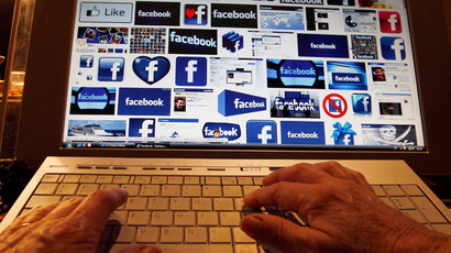 ​‘Don’t bamboozle users’: MPs urge social media to use simpler warnings on privacy issue