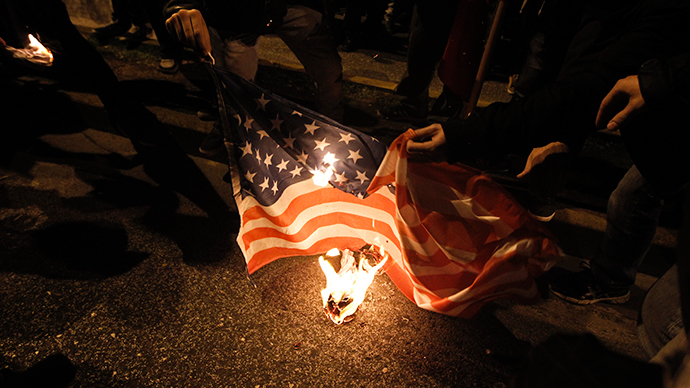 Greek protesters clash with police near US embassy (PHOTOS, VIDEO)