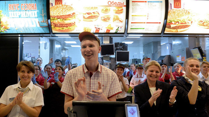 Happy Meals again: McDonalds reopens flagship Moscow store after 3-month closure