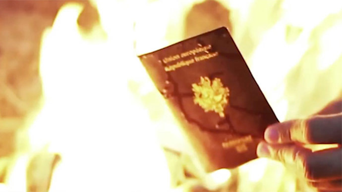 French ISIS fighters burn passports, call for attacks on home soil in video