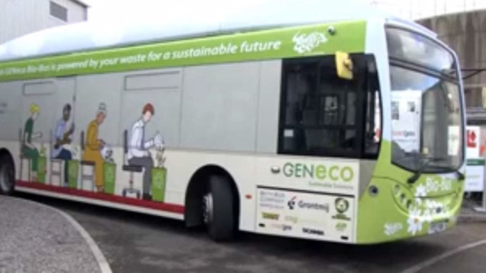 ​Dump ‘n’ ride: Poo-powered, eco-friendly bus hits UK streets