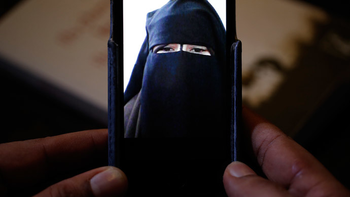 ‘Get your own extremist husband and bring some thermals’ – Jihadist bride’s advice to UK ‘sisters’