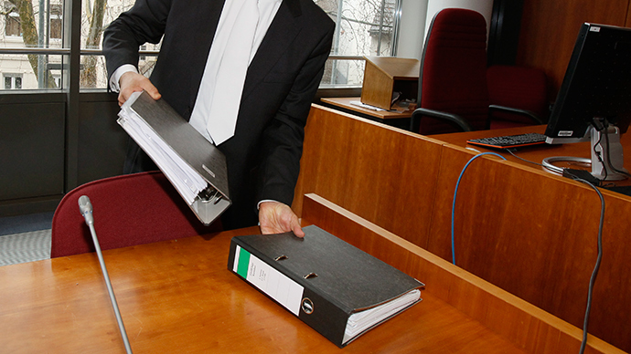 Cashing in? Study shows lawyers find it hard to ‘do the right thing’