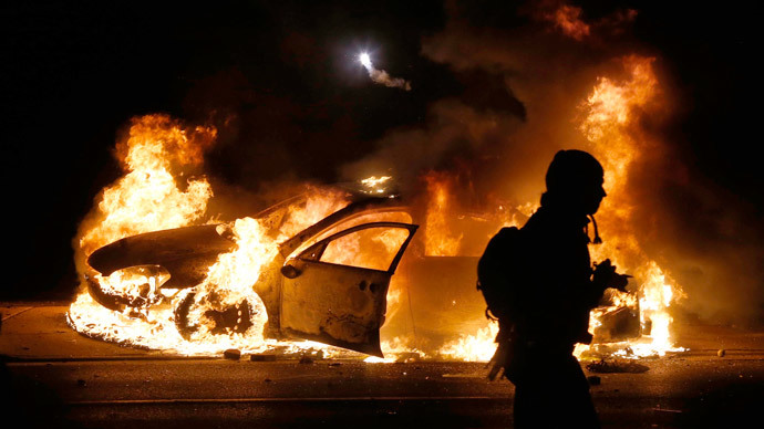 2 journalists attacked in Ferguson riots, police refuse to help