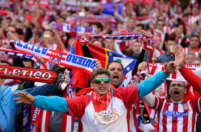 Atletico Madrid football fans (AFP Photo / Gerard Julien)