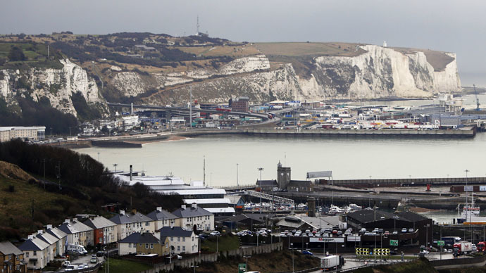 11 Syrian & 2 Afghan migrant children found hiding in Dover tanker