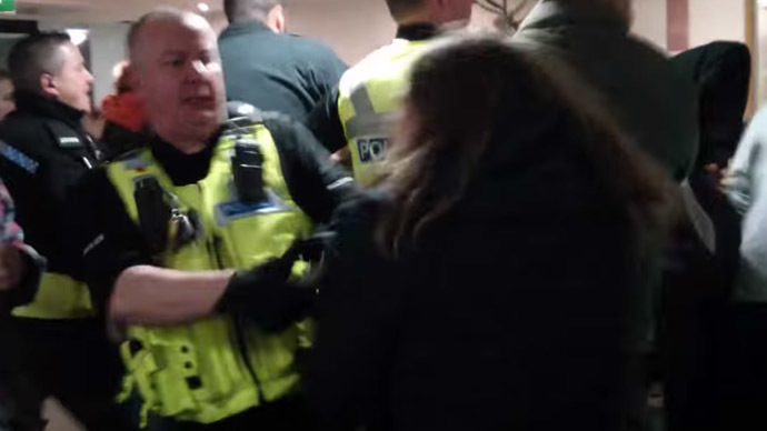 UK Midlands outrage: Police teargas and 'assault' students protesting tuition fees