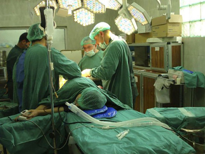 An MSF team working in the General Hospital of Hawijah in Kirkuk. Image from msf.org.uk