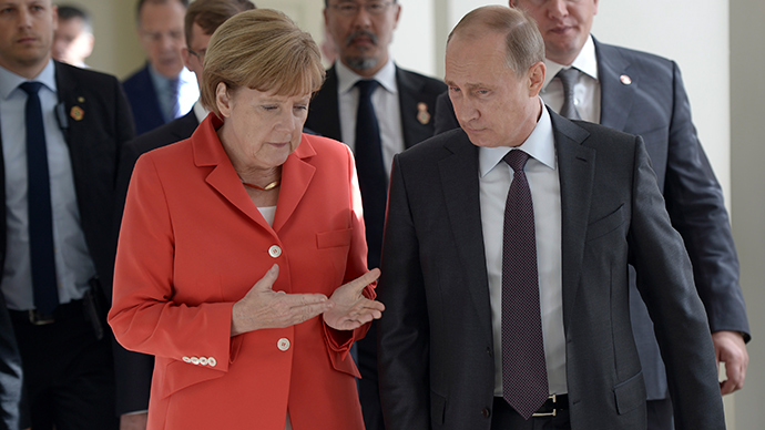 Prominent Germans urge West to stop sabre rattling toward Russia