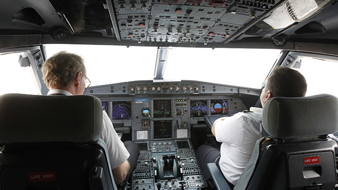 'About to land, but #selfie first': Instagram-addicted pilots defy cockpit rules