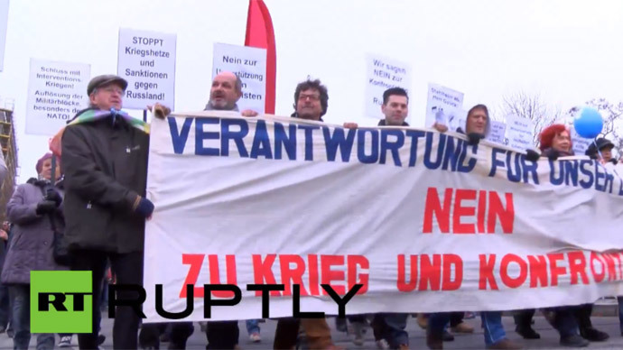Berlin anti-war rally protests NATO militarism, anti-Russian warmongering (VIDEO)