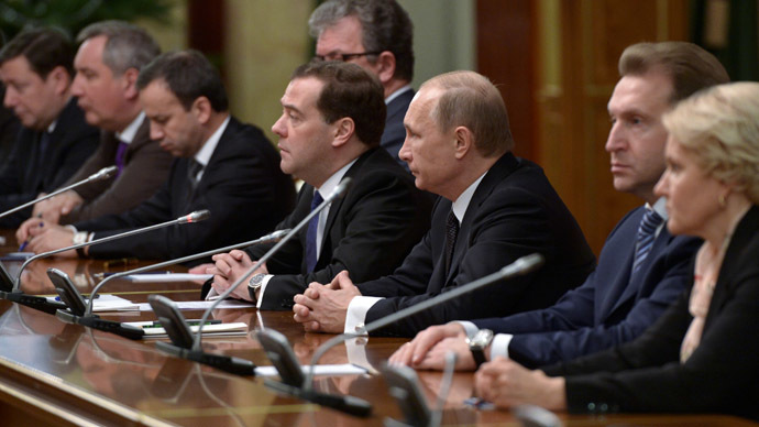 No New Year holidays for Russian govt ministers – Putin