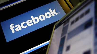 Will your boss 'like' it? New Facebook app allows users to stay tuned at work