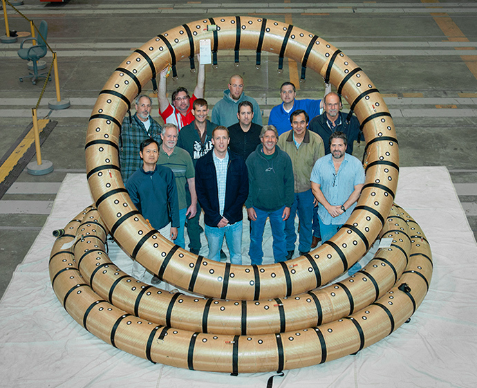 A NASA Armstrong Flight Loads Laboratory team that worked on HIAD test articles (Image from nasa.gov)