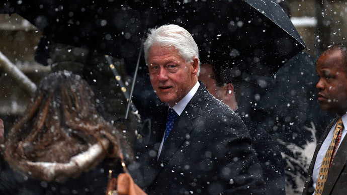 Bill Clinton’s name found 21 times in rich sex offender’s phone book (VIDEO)