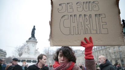 Charlie Hebdo: Cobra emergency talks after Paris shooting, UK security tightened