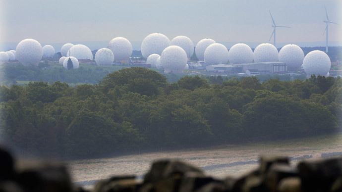 ​‘Dangerous as terrorists’: Snowden leaks reveal GCHQ stores journalists’ data