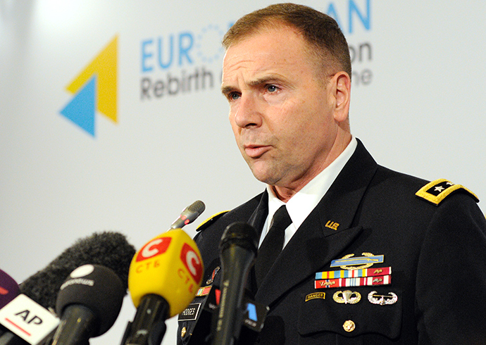 The commander of the US Army in Europe, Lieutenant General Ben Hodges during press-conference in KiÐµv (RIA Novosti / Alexander Maximenko)