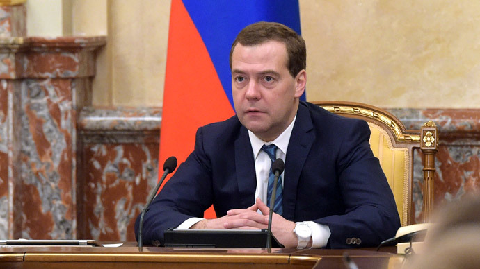 ​Russia’s PM signs multibillion dollar anti-crisis plan