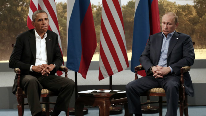 U.S. President Barack Obama (L) and Russian President Vladimir Putin (Reuters/Kevin Lamarque)