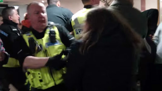 Warwick students pass no-confidence vote against college boss after violent police crackdown