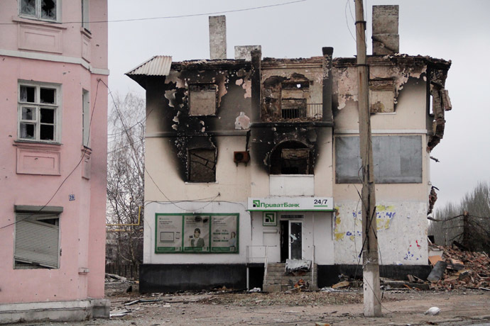 A building destroyed during bombardment in Uglegorsk, eastern Ukraine. (RIA Novosti)