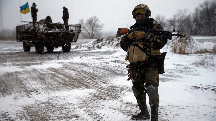 Kiev, rebels accuse each other of breaching ceasefire, heavy artillery withdrawal in doubt