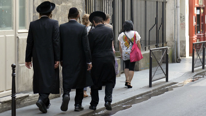 Paris urges Jews to ignore Israeli PM’s calls to leave France
