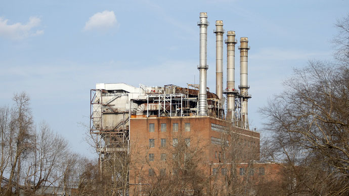 Huge coal ash spill in N. Carolina may cost Duke Energy $100 million