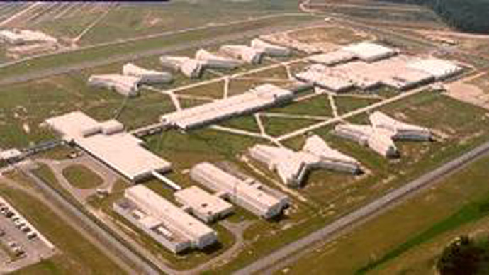 Inmates assault 7 officers at max security prison in S. Carolina, force lockdown