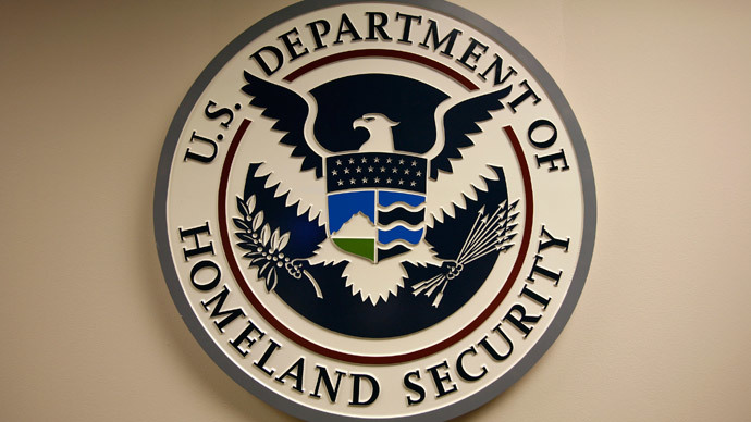 Obama Signs Bill To Fund Department Of Homeland Security For One Week ...