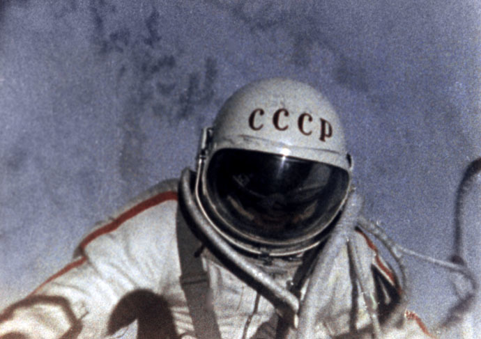 Soviet cosmonaut Alexei Leonov in outer space. A 1965 photo. (RIA Novosti)