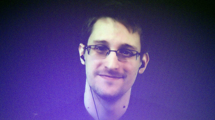 Snowden ready to go to US if he gets fair trial - whistleblower's lawyer