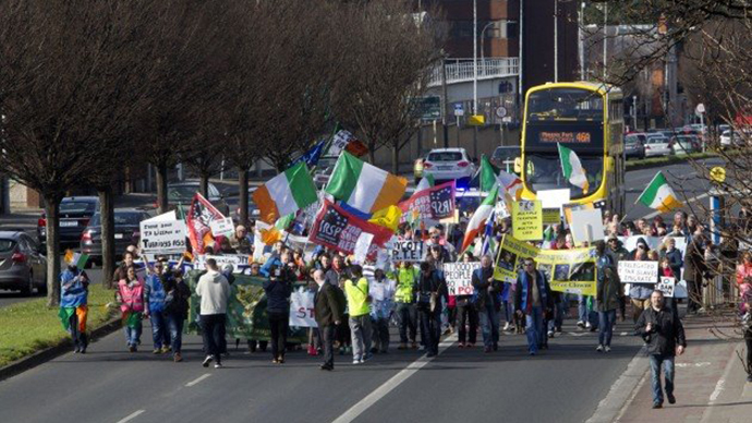 ‘Tell the truth!’ Protesters rally in Ireland against ‘biased’ national broadcaster