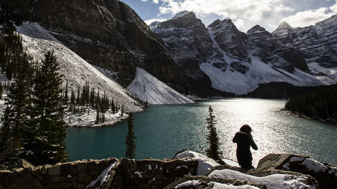 90,000 sign petition to protest sale of 1mn liters of water for less than $2 in Canada