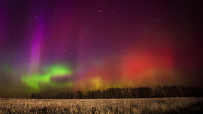 Northern Lights move south: Magnetic storm reveals aurora borealis in Central Russia