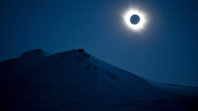 ​Primary school bans kids from watching solar eclipse for ‘cultural and religious’ reasons