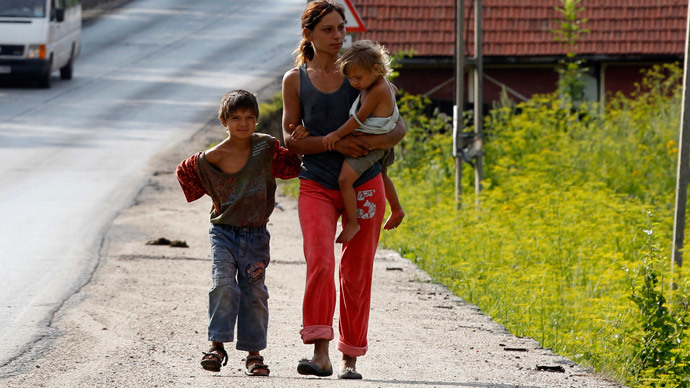 Austerity hits poor, migrant children hardest – parliamentary report