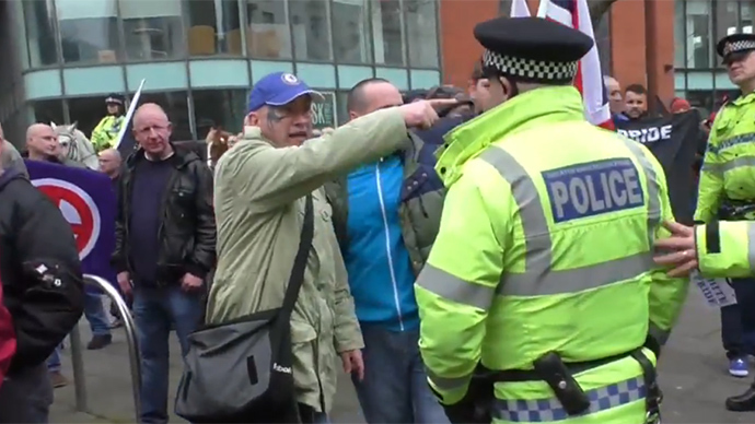 Intoxicated rage: UK police detain white pride activists amid clashes (VIDEO)