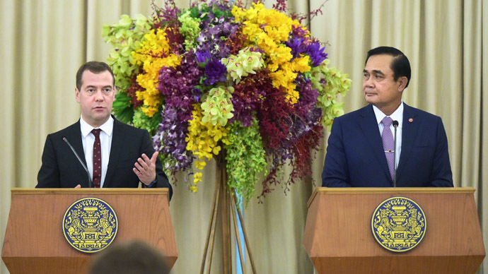 Russian PM offers Thailand free trade zone with Eurasian Economic Union