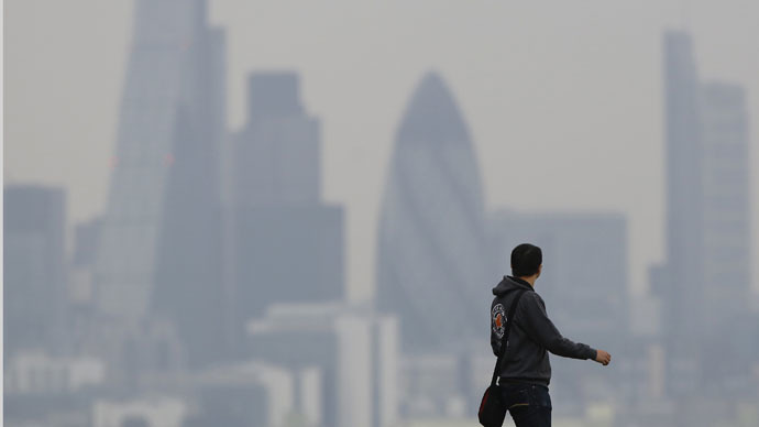 Saharan dust blows into UK, triggering heart & lung health warnings
