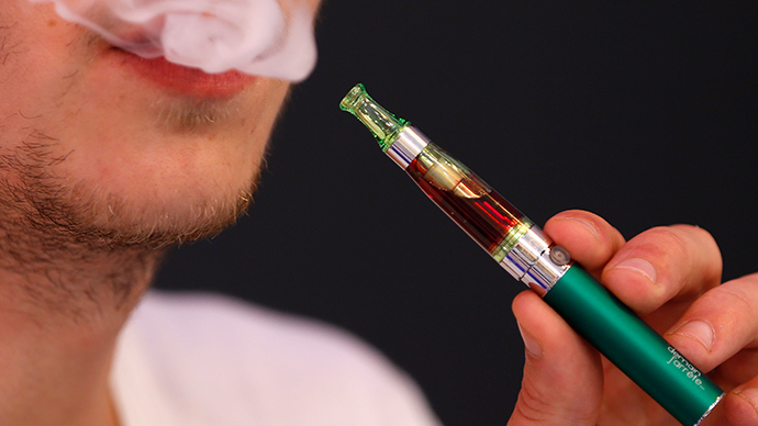 ​Use of e-cigarettes surpasses traditional kind among students