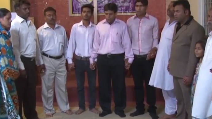 ​‘Christ be with UKIP’: Christians in Pakistan pray for a Farage election victory (VIDEO)