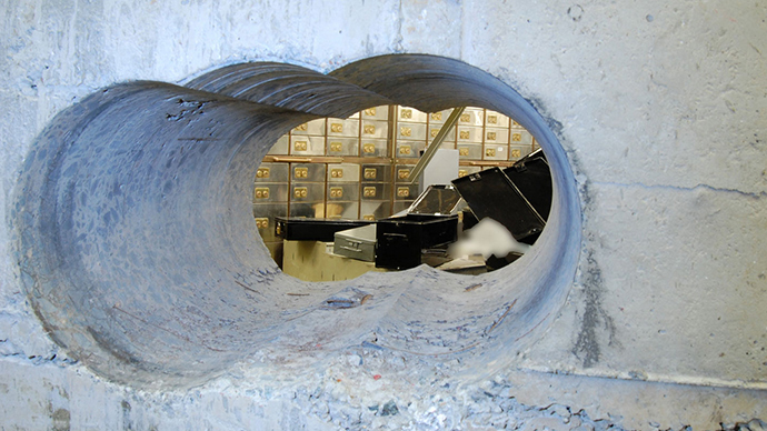 Met Police reveal huge hole drilled by Hatton Garden vault burglars
