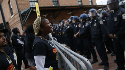 Bad day in Baltimore: Reporters beaten, detained by police, RT contributor robbed (VIDEO)