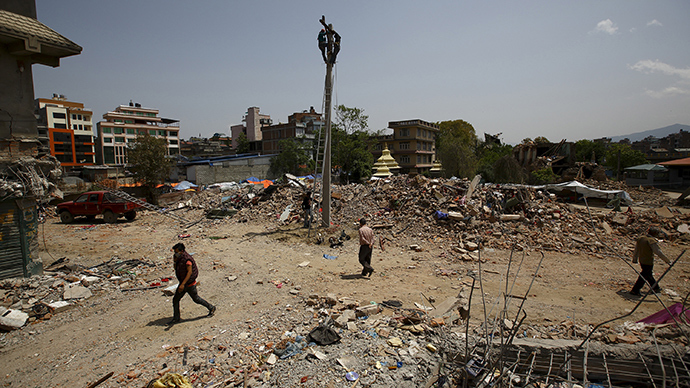 ​1,000 EU citizens missing after Nepal earthquake, 12 confirmed dead – ambassador